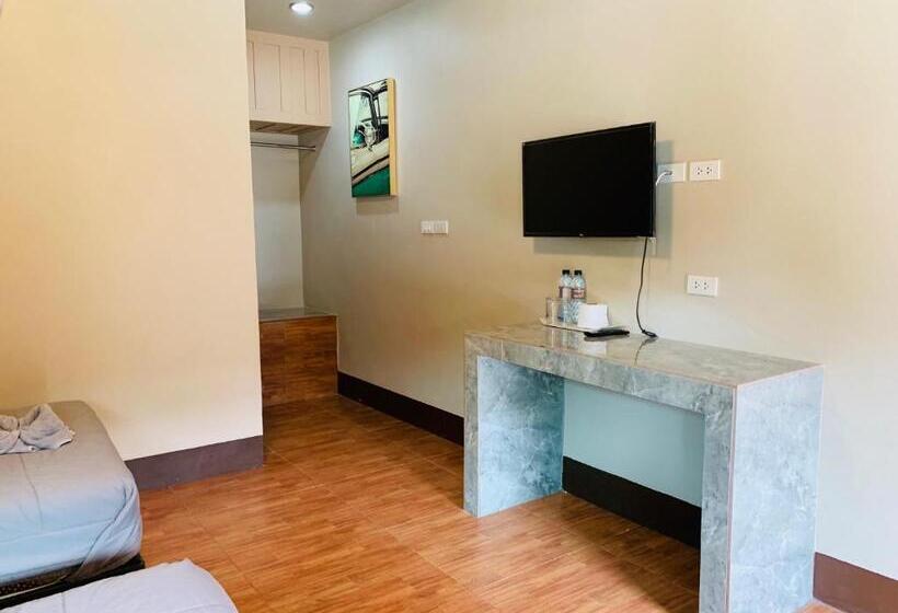 اتاق اکونومی, Benwadee Resort Pattaya