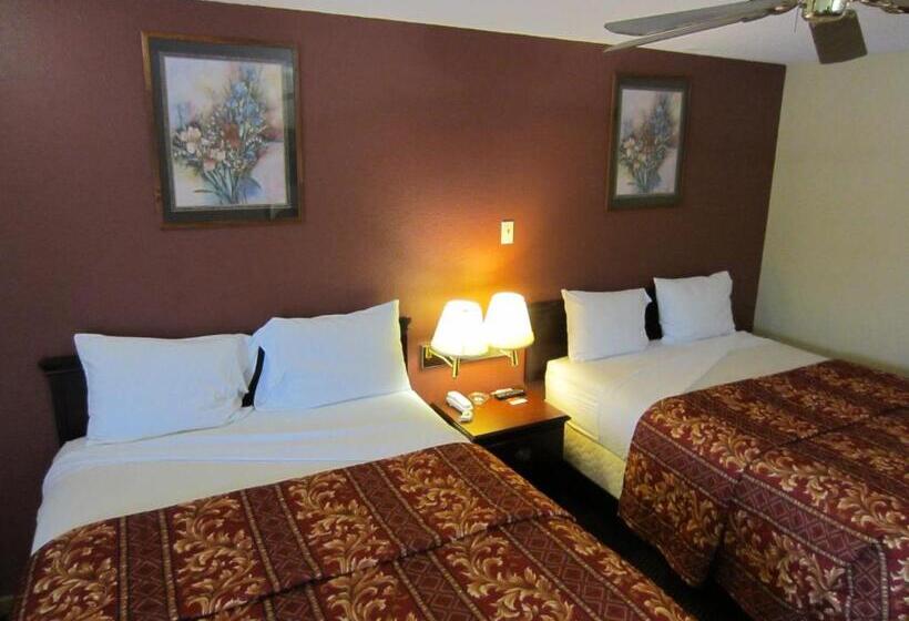 Номер Стандарт, First Western Inn   Fairmont City