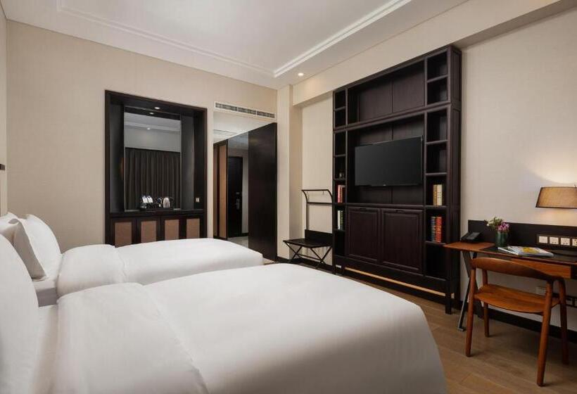 اتاق پرمیوم, Doubletree By Hilton Shanghai Hongqiao