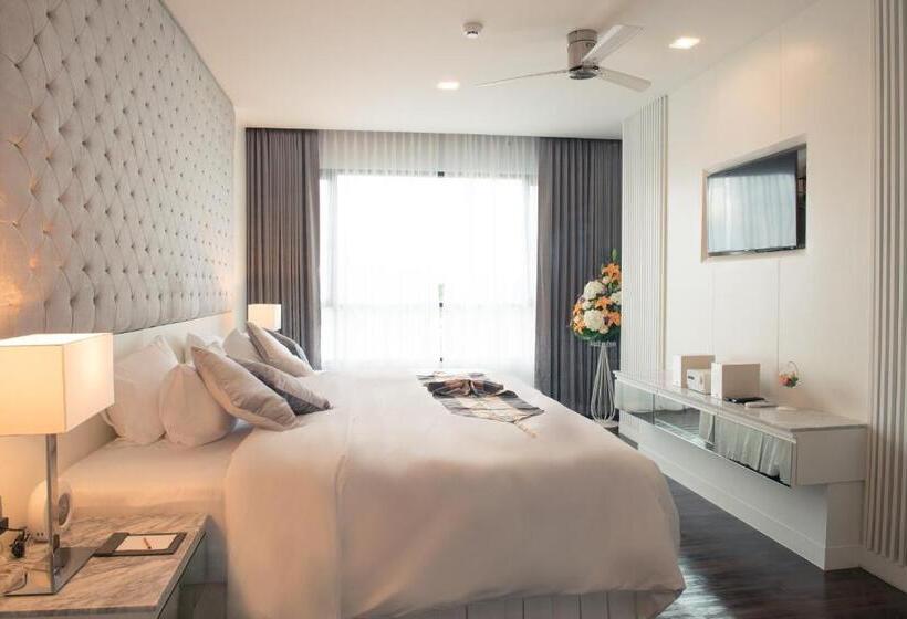 سوییت با چشم‌انداز باغ, North Hill City Resort  Sha Extra Plus