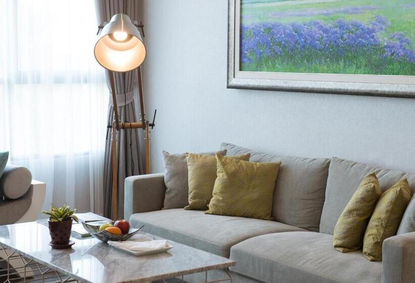 سوییت با چشم‌انداز باغ, North Hill City Resort  Sha Extra Plus