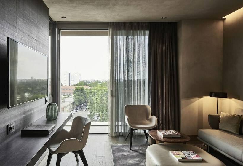سوئیت با بالکن, Viu Milan, A Member Of Design Hotels