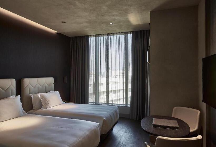 اتاق خانوادگی, Viu Milan, A Member Of Design Hotels