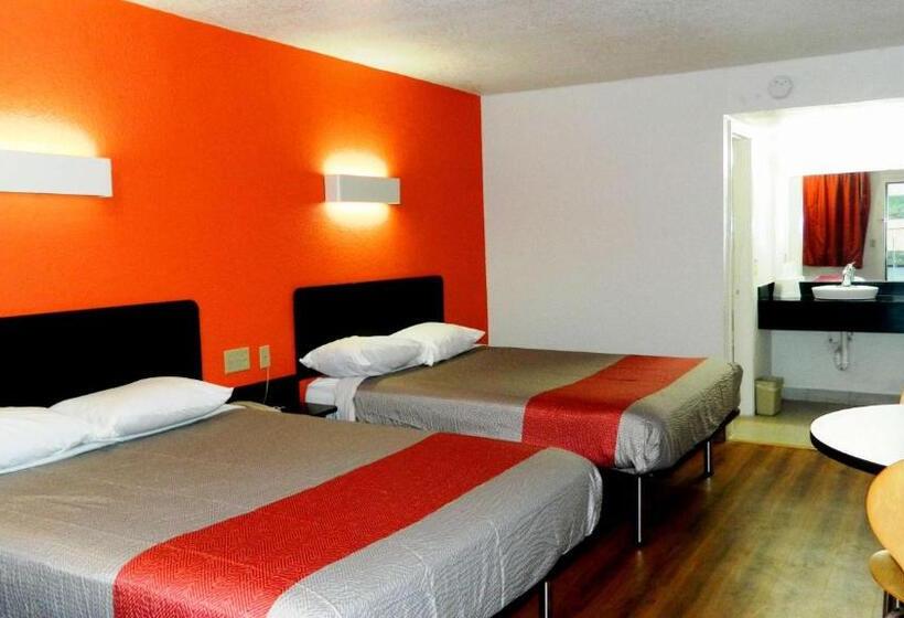 Номер Стандарт Адаптированный для Инвалидов, Motel 6oklahoma City, Ok  Airport East