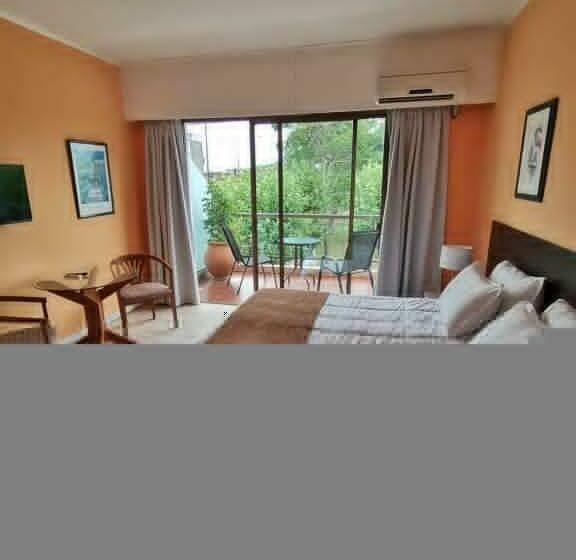 스탠다드 룸, Nuevo Hotel Plaza