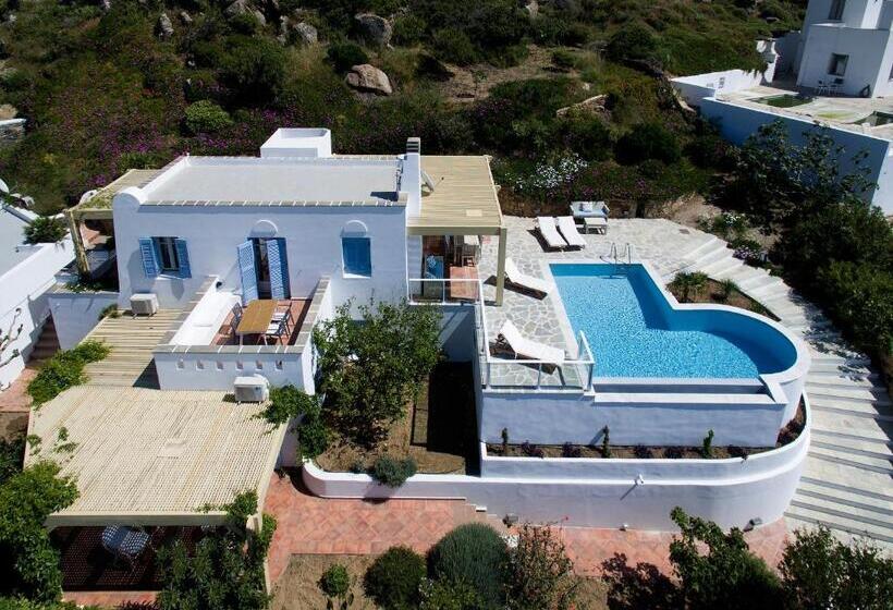 Вилла Deluxe 3 Спальни, Villa Paradise