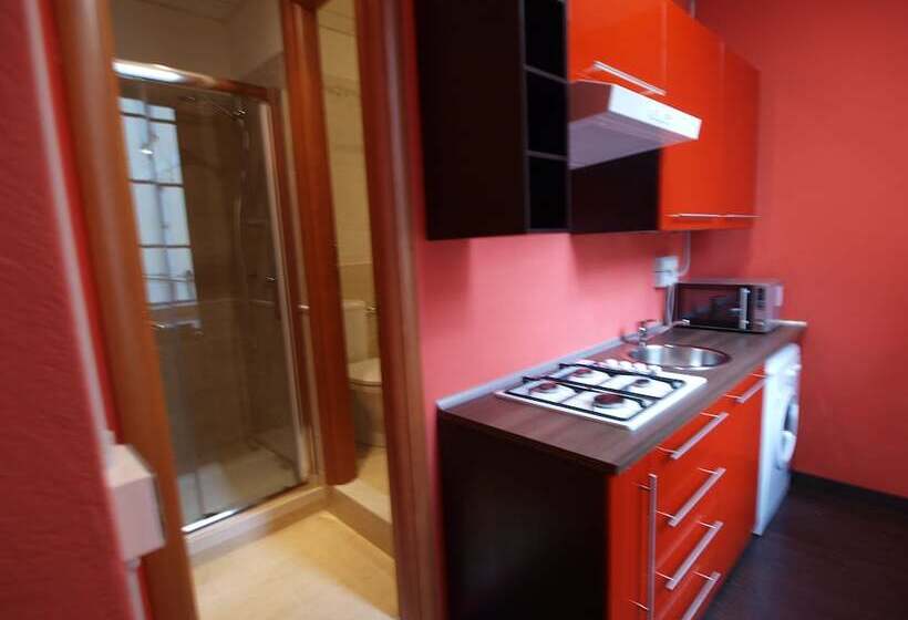استودیوی سوپریور, Andres Guest House Sanremo