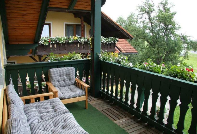 Номер Стандарт с Балконом, Landhotel Waldmühle