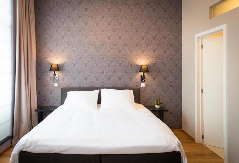 اتاق لوکس, B&b Avenue Deschanel