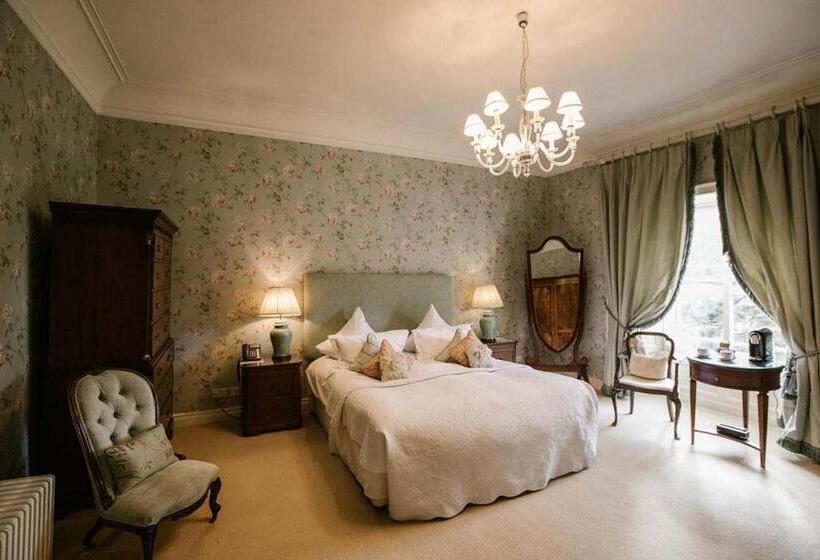 اتاق سوپریور با تخت بزرگ, Tankardstown
