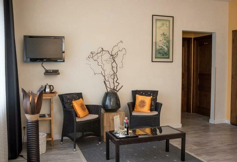 Номер Стандарт, B&b Het Groote Genoegen
