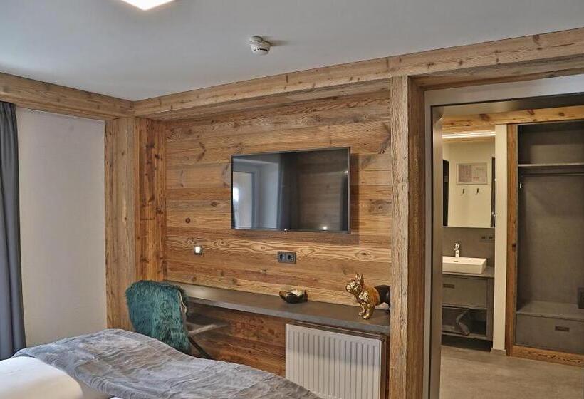 חדר סטנדרט עם מרפסת, Sieglhub Chalets   Appartements