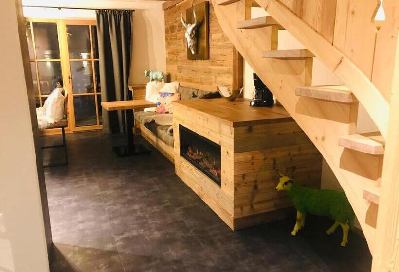 Шале 1 Спальня, Sieglhub Chalets   Appartements