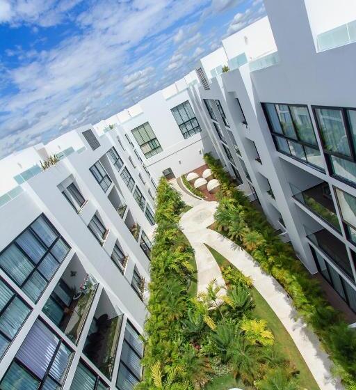 1 Szobás Apartman Terasszal, A Nah Apartments, Rooftop Pool, Walking Distance To 5th Avenue
