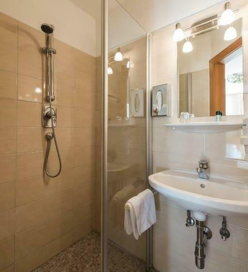标准单人间, Gasthof Hotel Hauslwirt