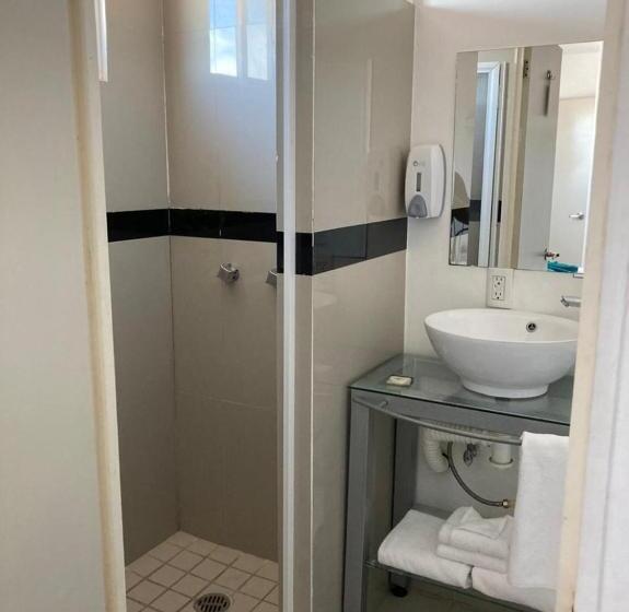 Suite 2 Dormitoris, Container Inn Hotel Aeropuerto