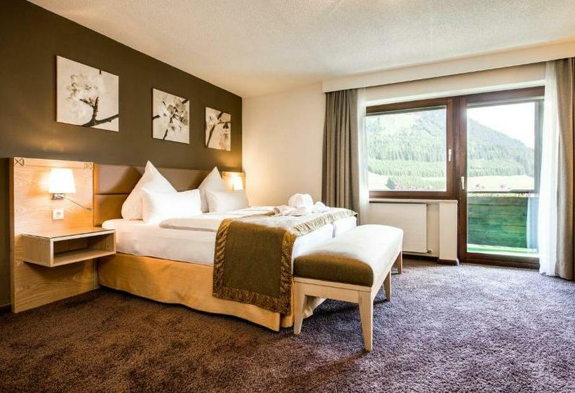 Family Suite, Witt