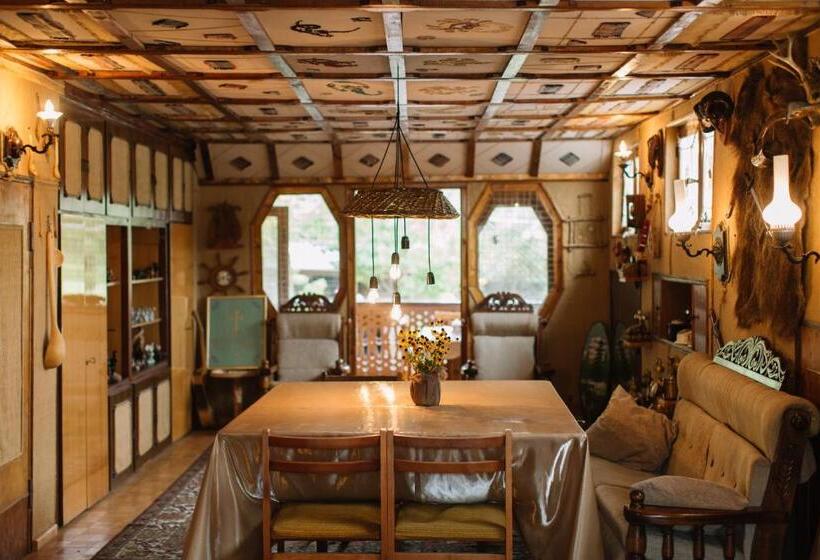 Студио Стандарт с Видом, Artsiv Guesthouse