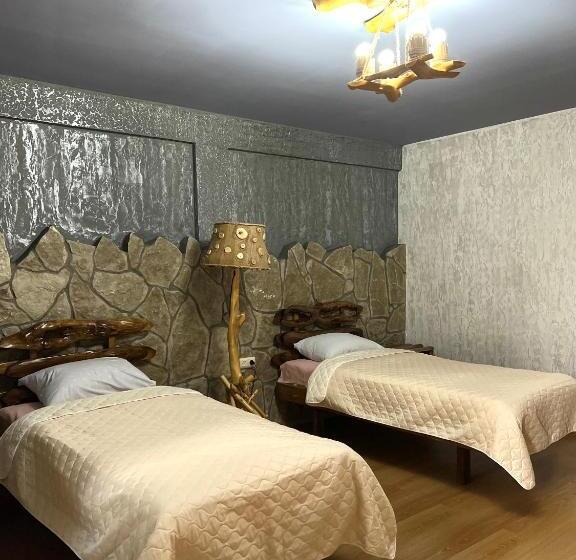 Номер Стандарт, Artsiv Guesthouse