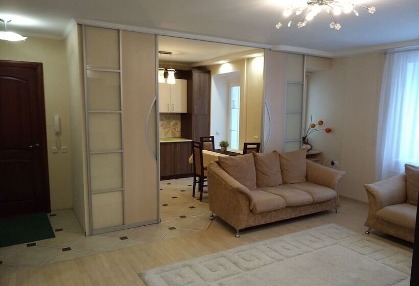 １ベッドルームのデラックスアパートメント, Mini Hotel Euro