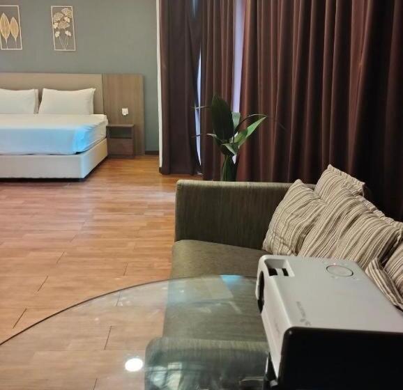 Апартаменты 1 Спальня, Townhouse Oak 591 Shah Alam By Salaam