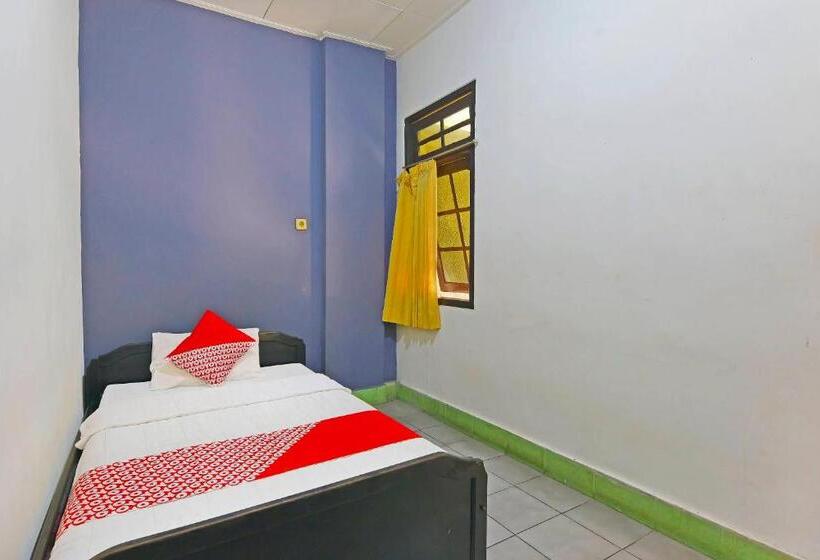 Quarto Estandar Individual, Grand Chandra