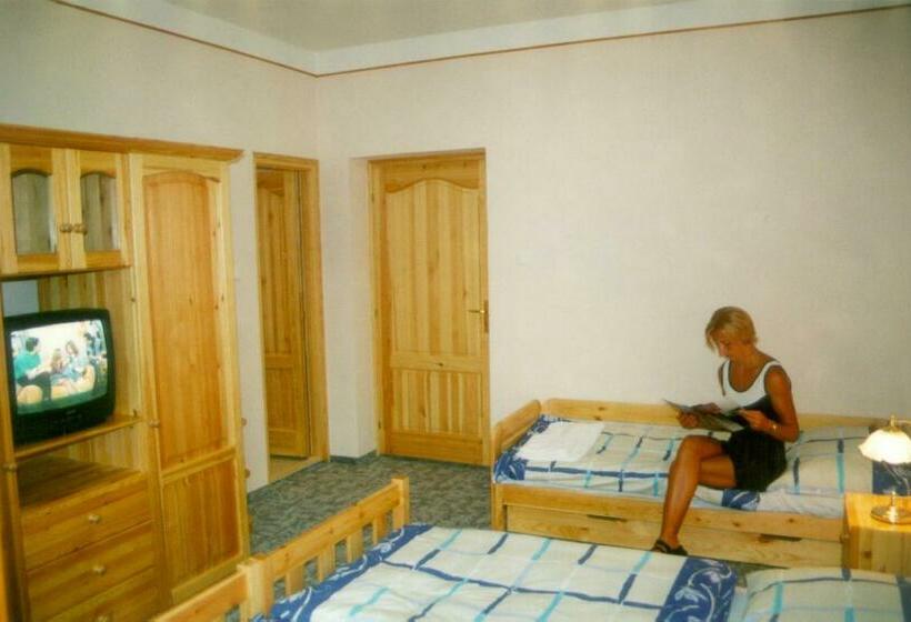 Номер Стандарт, Hárs Thermál