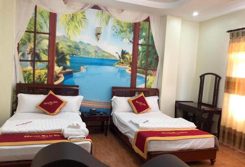 اتاق لوکس, Nam Sơn
