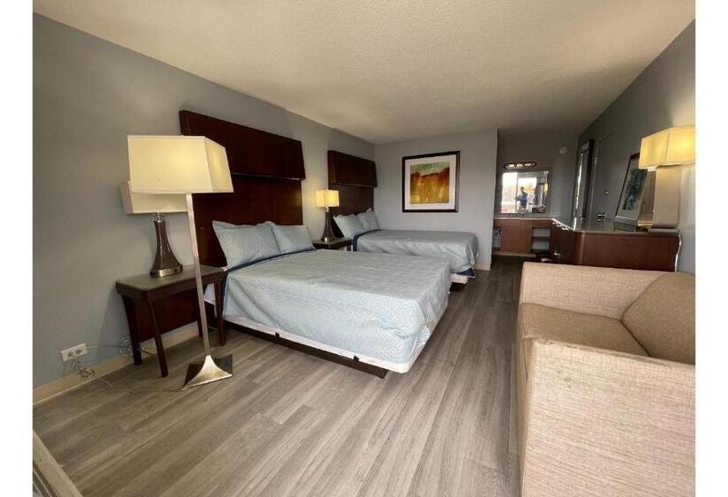 اتاق استاندارد با 2 تخت دوبل, Lamplighter Inn By Oyo Charlotte Airport Area