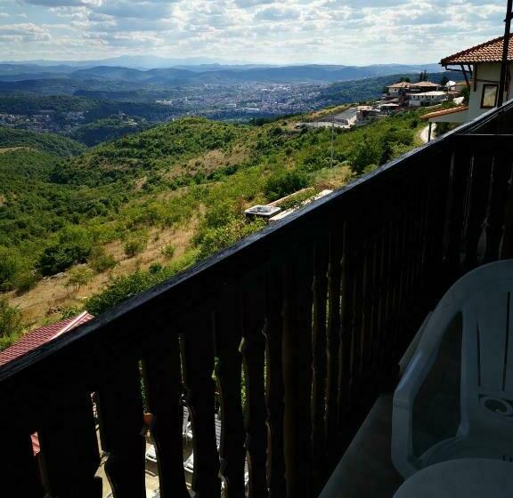 Quarto Estandar com Sacada, Family Hotel Arbanashka Sreshta