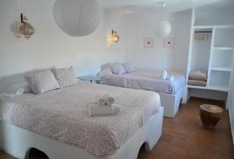 Четырехместный Номер Стандарт, Eole Tarifa Rooms