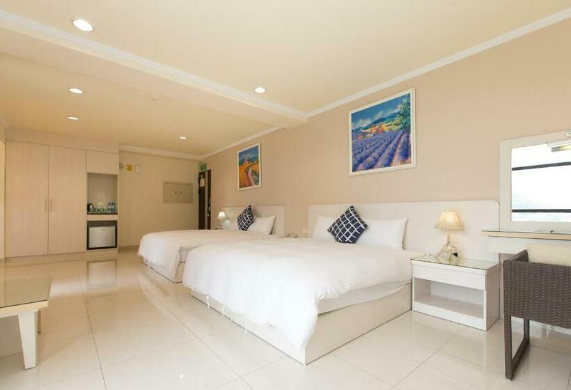 اتاق استاندارد چهار تخته, F Hotel   Sanyi