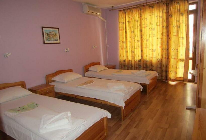 Quarto Estandar, Gerdjika