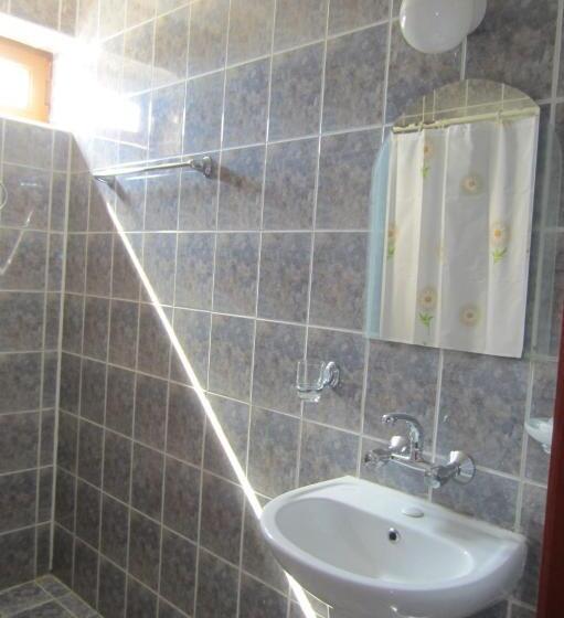 Quarto Estandar, Gerdjika