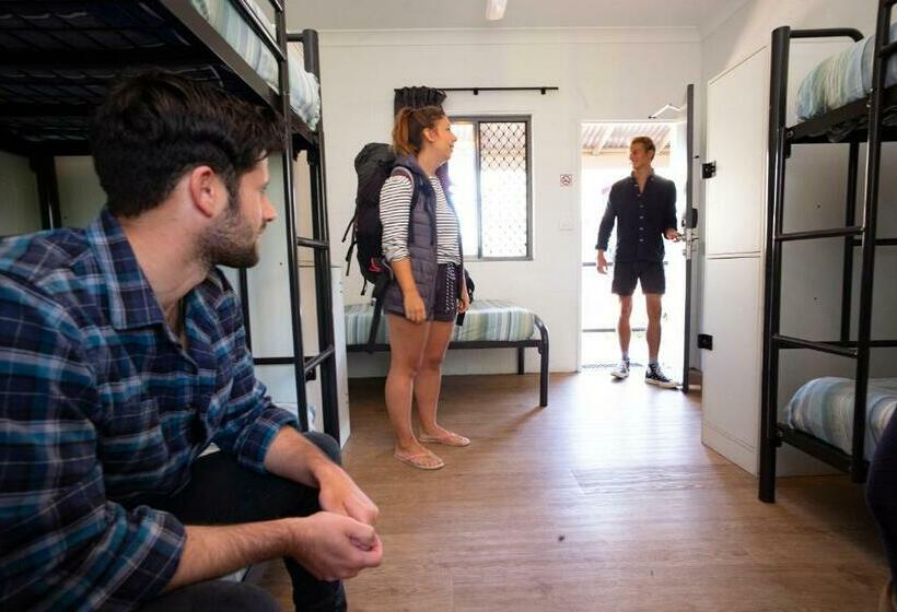 Cama em Quarto Compartilhado, Yha Byron Bay