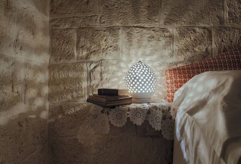 Полулюкс, Trullo Santangelo