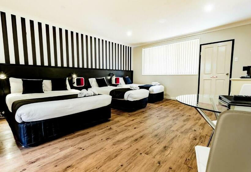 Семейный Номер, Bundanoon Country Inn Motel