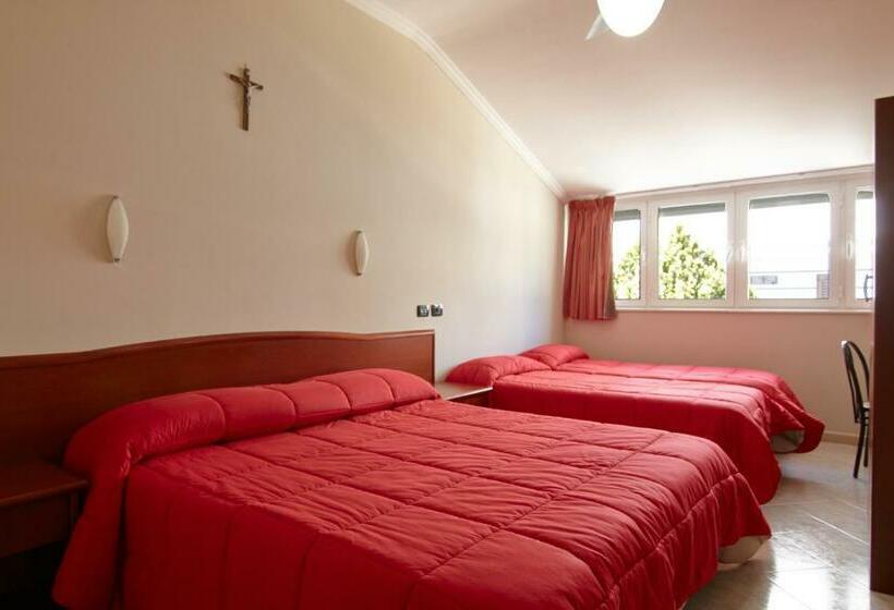Трехместный Номер Базовый, Albergo Villa Bianca