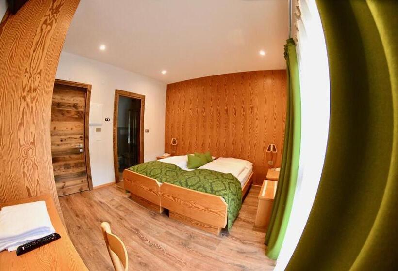 اتاق استاندارد یک نفره, Alpenrose Wellness