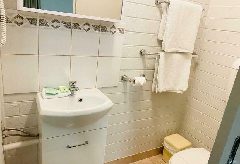 패밀리 룸, Millers Cottage Motel