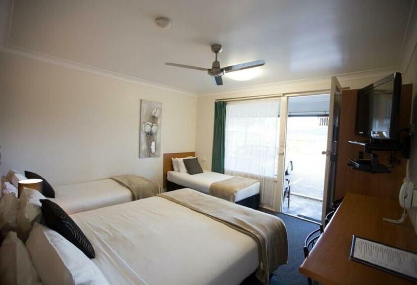 패밀리 룸, David Motor Inn
