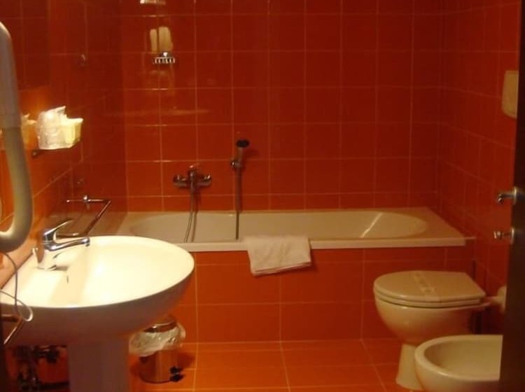 Номер Стандарт Трехместный, Santa Loja Hotel Residence
