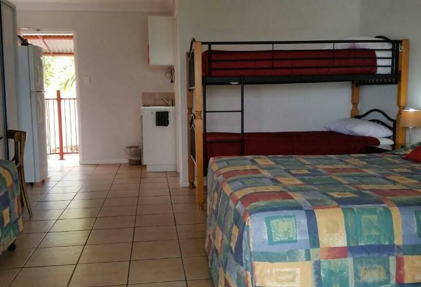Номер Стандарт, Tweed River Motel