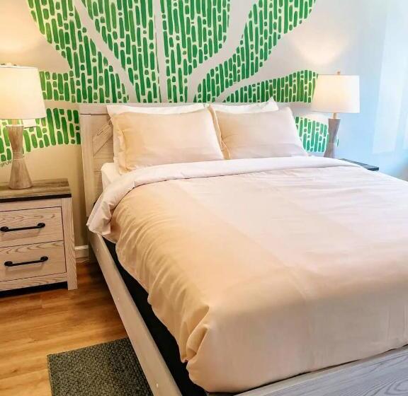 标准工作室, Meadow Room At The Trailblazer Unit 4