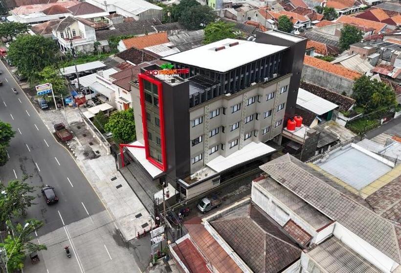 Номер Superior, Eno Front One Hotel Semarang