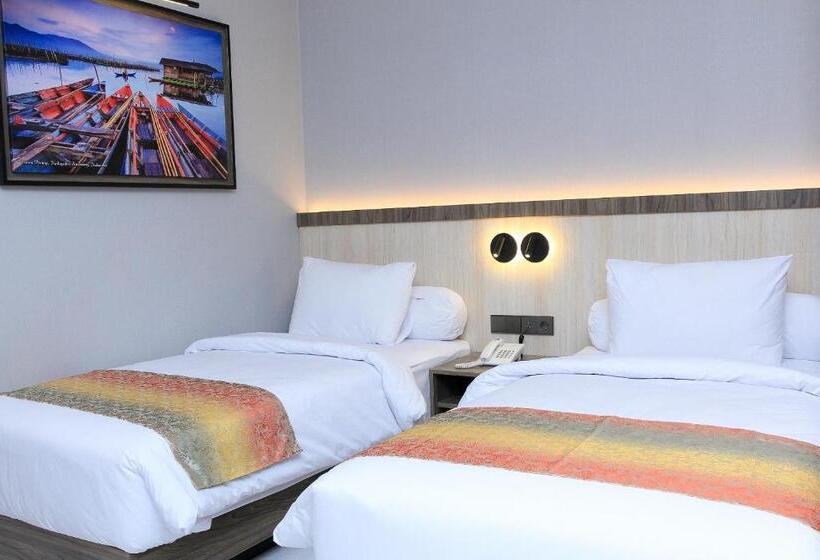 Номер Superior, Eno Front One Hotel Semarang