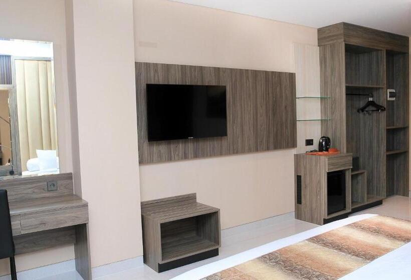 Стандартный Номер Кровать Кинг, Eno Front One Hotel Semarang