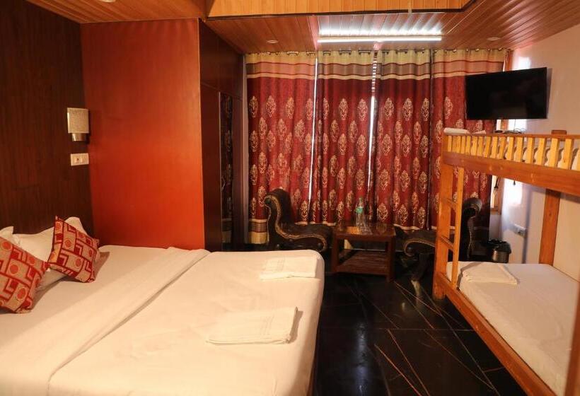 Quarto Familiar, Sita Inn