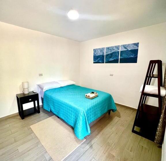 Номер Deluxe, Mayara Hostal