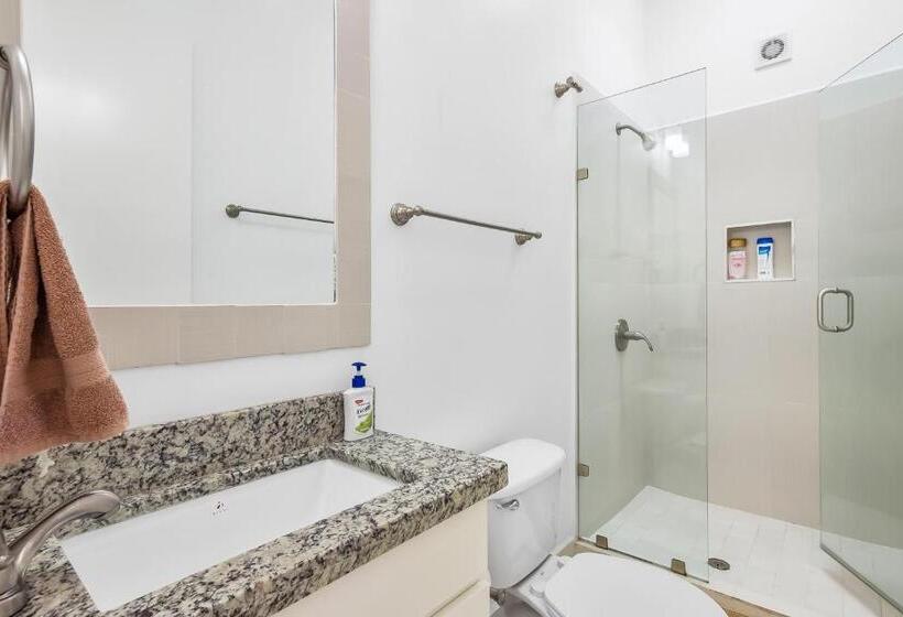 סוויטה, Jr Suite 4   Playa Arcangel